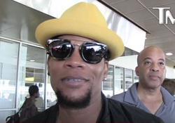 Comedian D L Hughley - I'm So Pissed Off Trump is #1, Racism is Popular  
