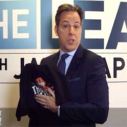 Samantha Bee first Thunder C*** Award goes to Jake Tapper! - Video